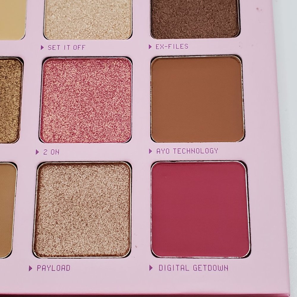 🦋5/$25 HALF CAKED Your Eyes Only Eyeshadow 9 Pigment Palette BNIB Full Size - Picture 4 of 9